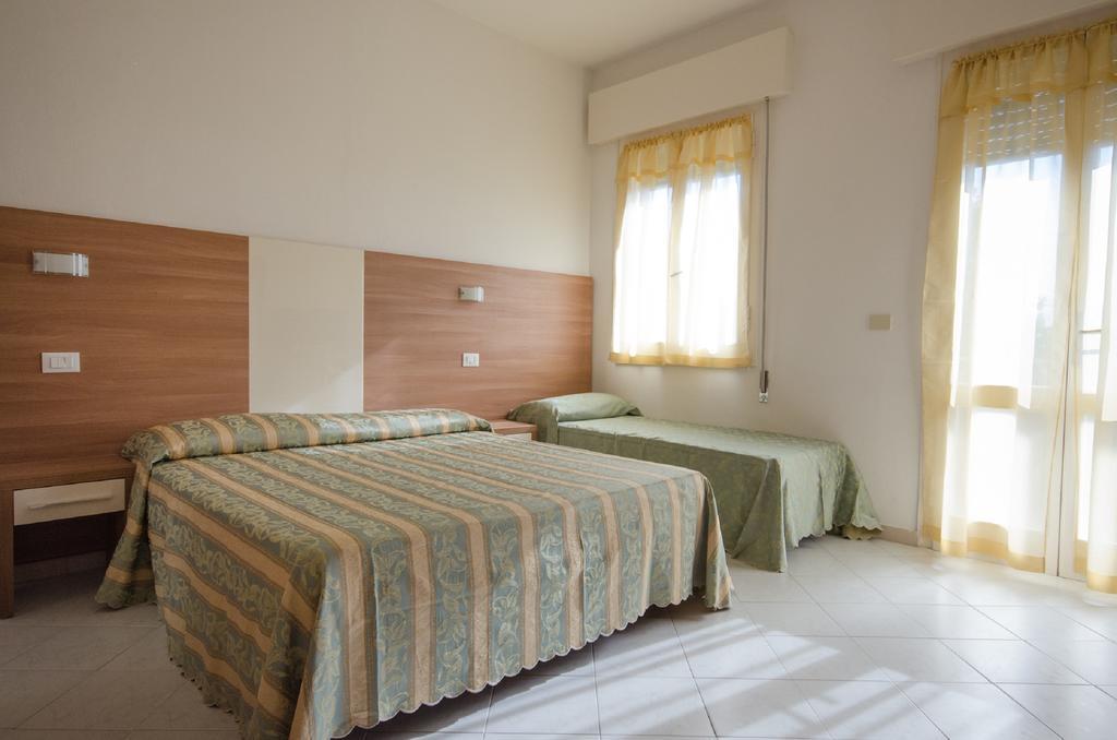 Hotel Vallechiara Lido Di Savio Eksteriør billede
