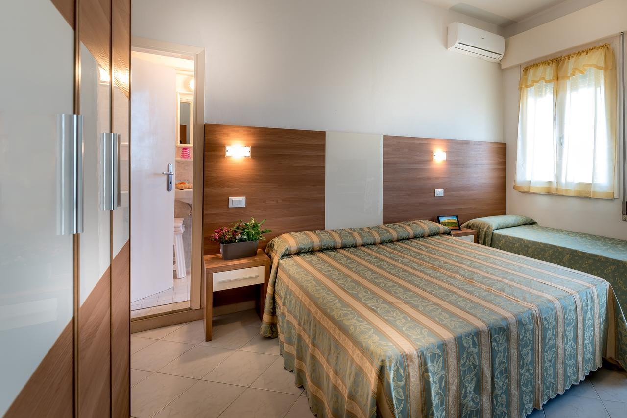 Hotel Vallechiara Lido Di Savio Eksteriør billede