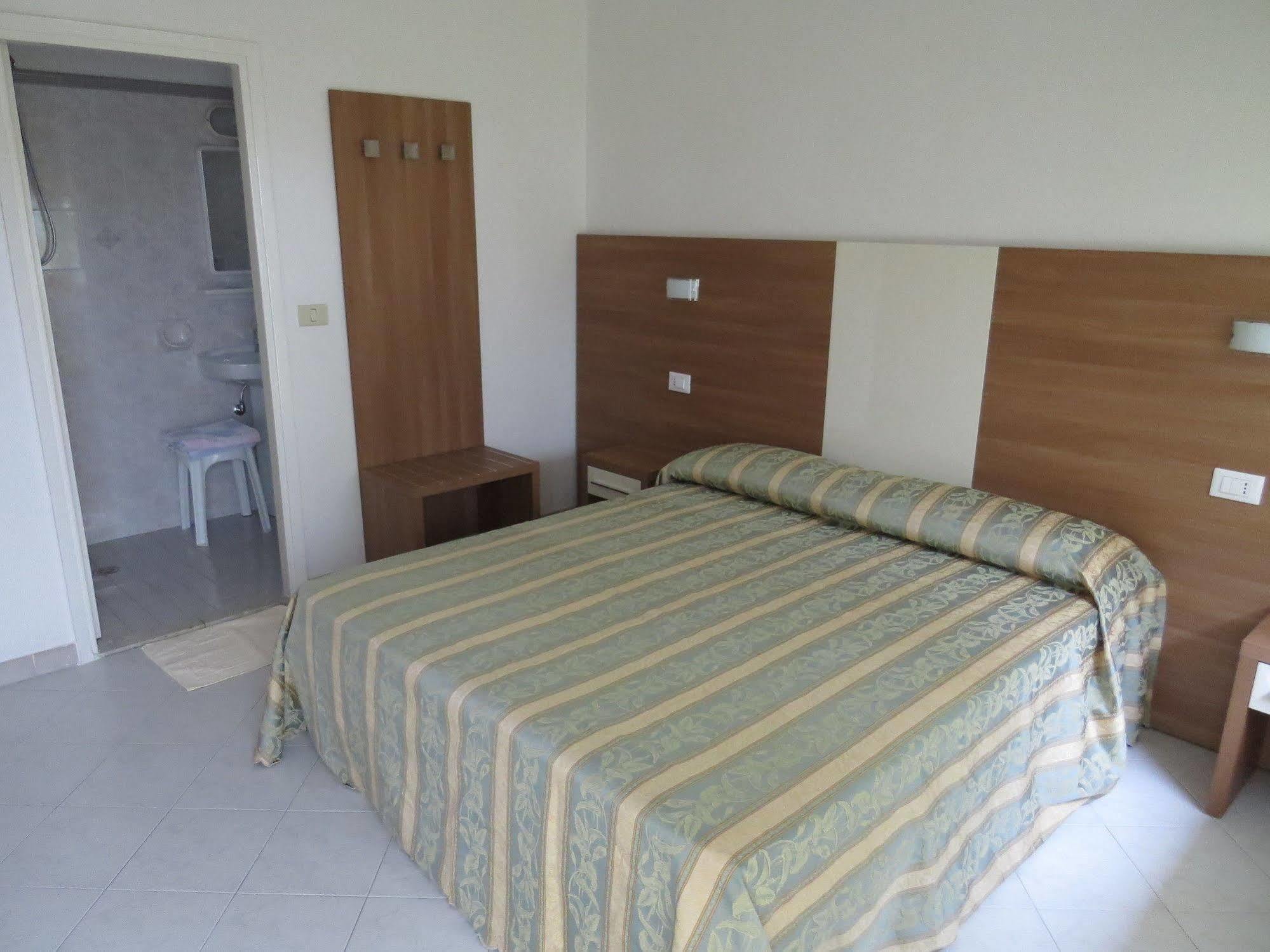 Hotel Vallechiara Lido Di Savio Eksteriør billede