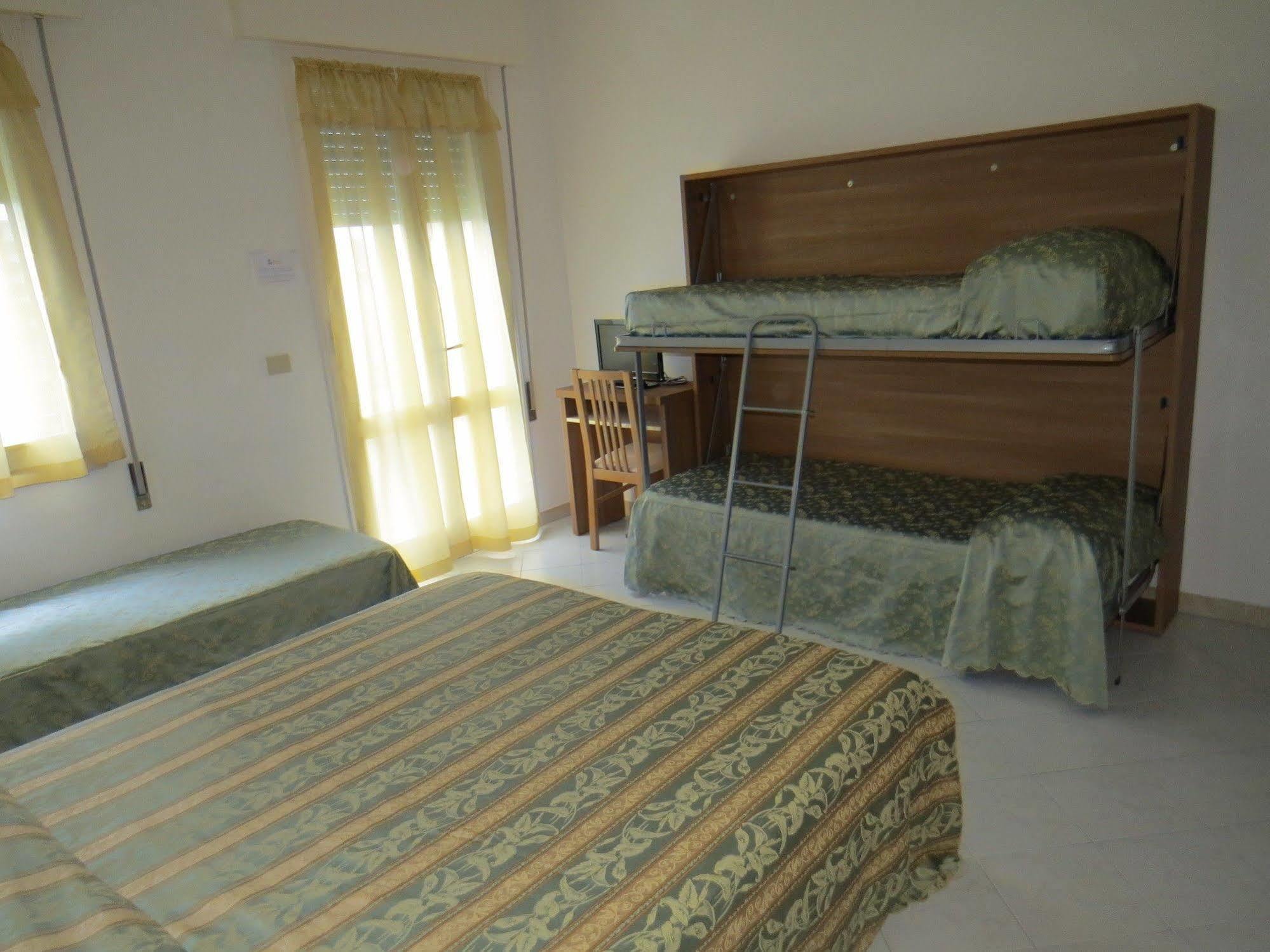 Hotel Vallechiara Lido Di Savio Eksteriør billede